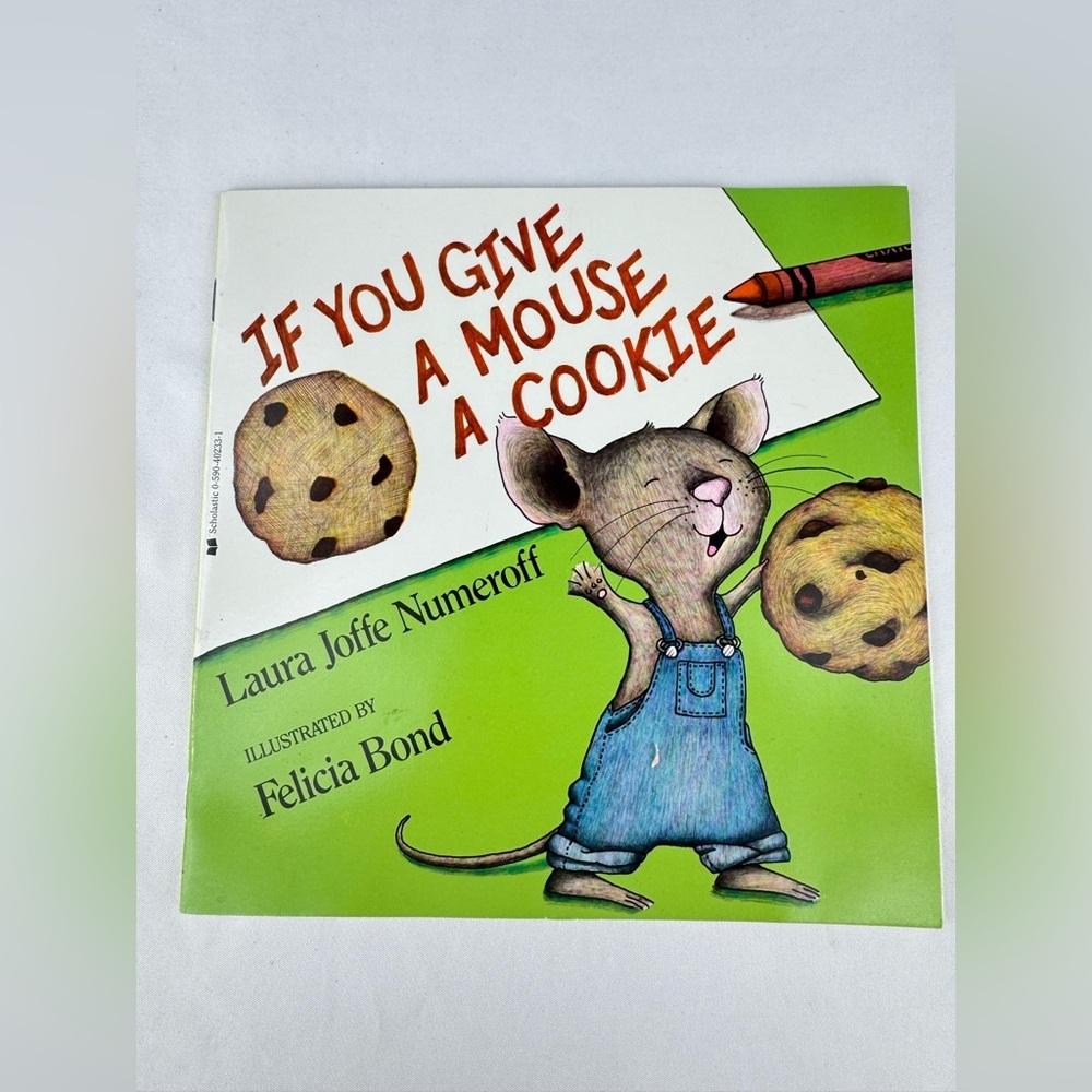Vintage “If You Give A Mouse A Cookie” Picture Book for Children